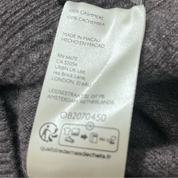 NWOT Free People Beatrice Cashmere Button Up Sleeveless Top - Picture 4 of 7